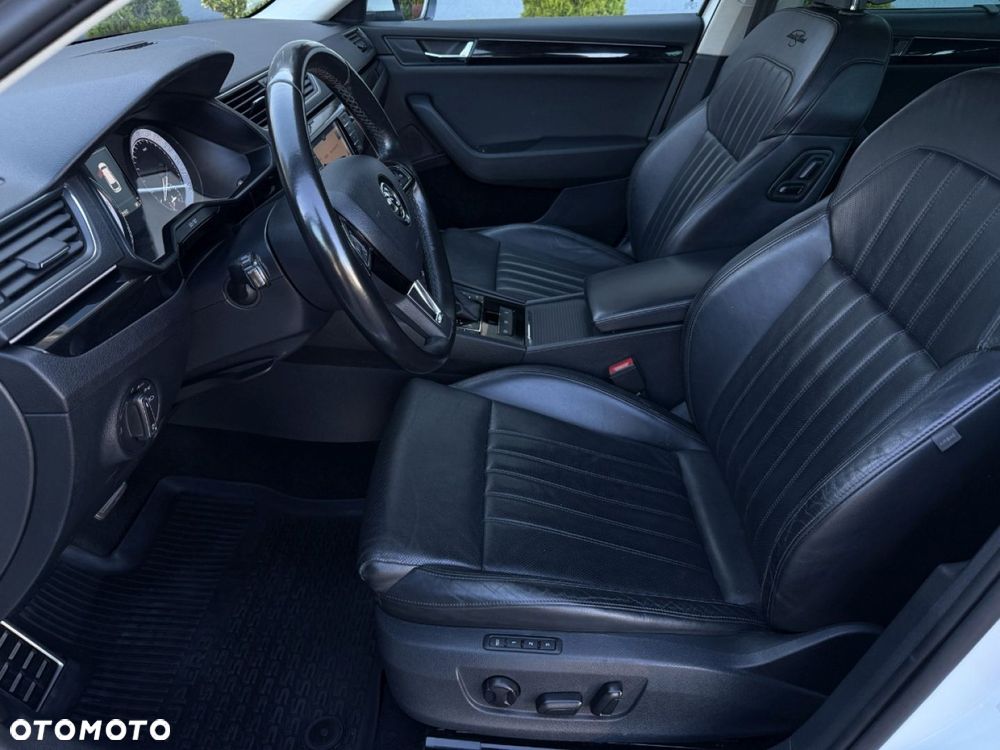 Skoda Superb 2.0 TDI L&K DSG - 16