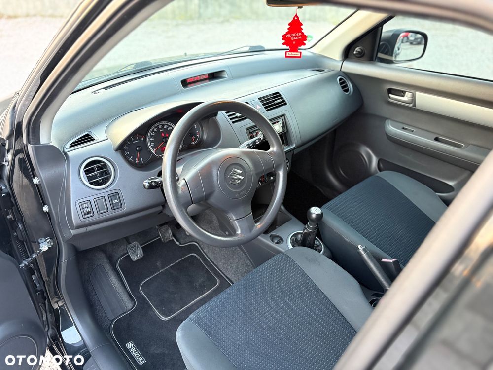 Suzuki Swift 1.3 Comfort - 19