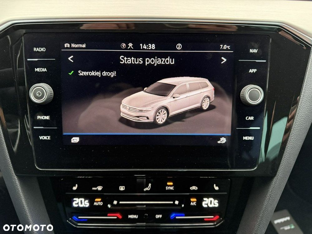 Volkswagen Passat - 23