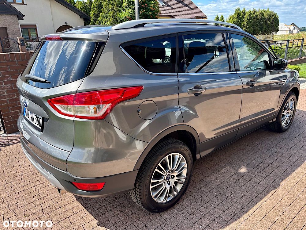 Ford Kuga 2.0 TDCi 4x4 Titanium - 9