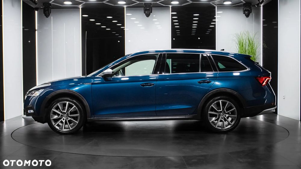 Skoda Octavia 2.0 TSI 4x4 Scout DSG - 4