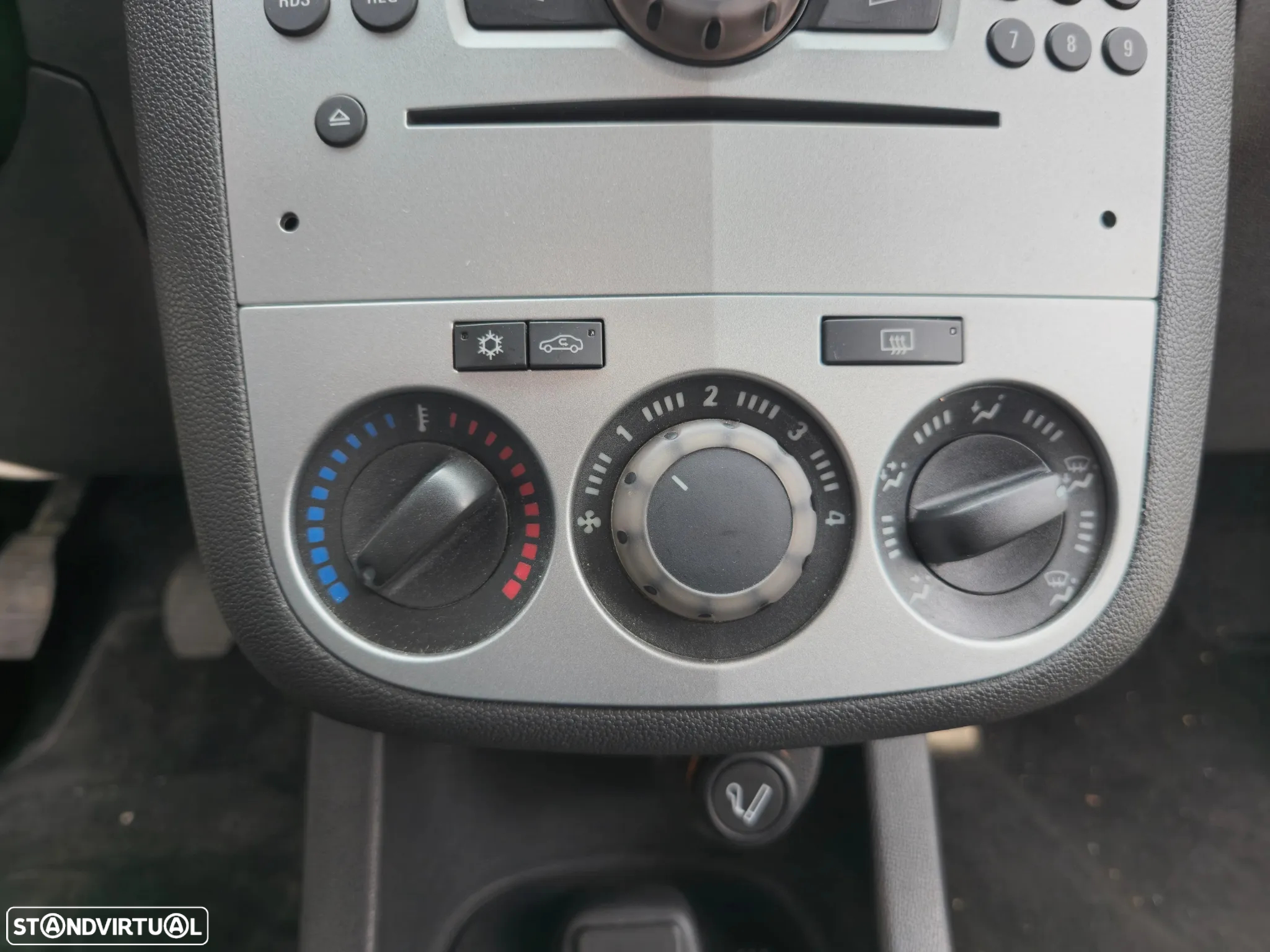 Opel Corsa 1.3 CDTI DPF Active - 17