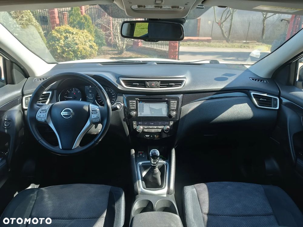 Nissan Qashqai 1.5 dCi N-Connecta - 8