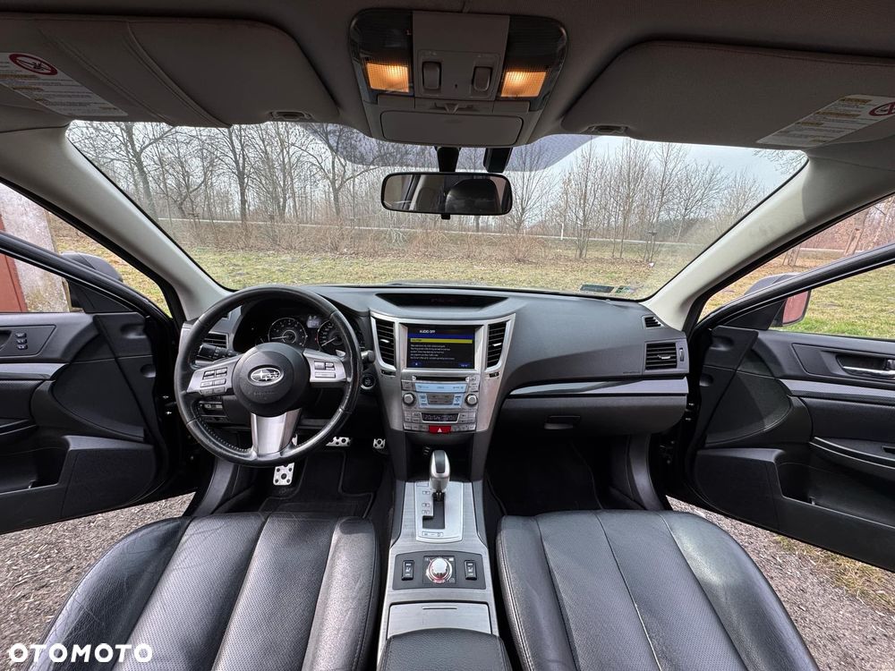 Subaru Legacy - 3