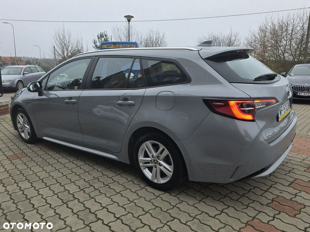 Toyota Corolla 1.8 Hybrid Comfort - 22