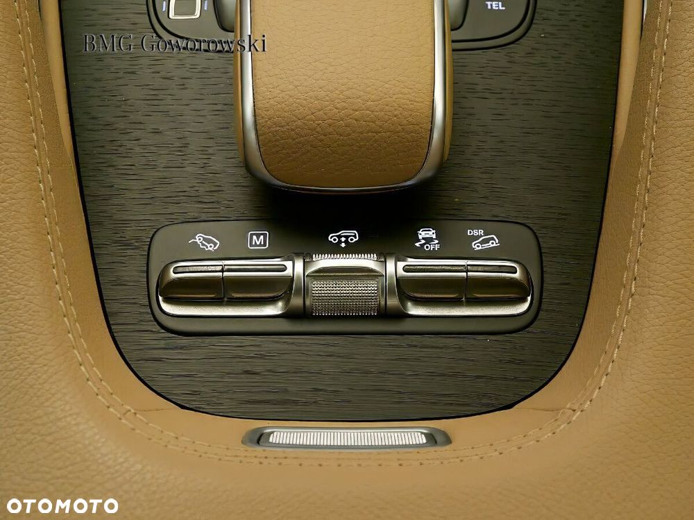 Mercedes-Benz GLS - 19