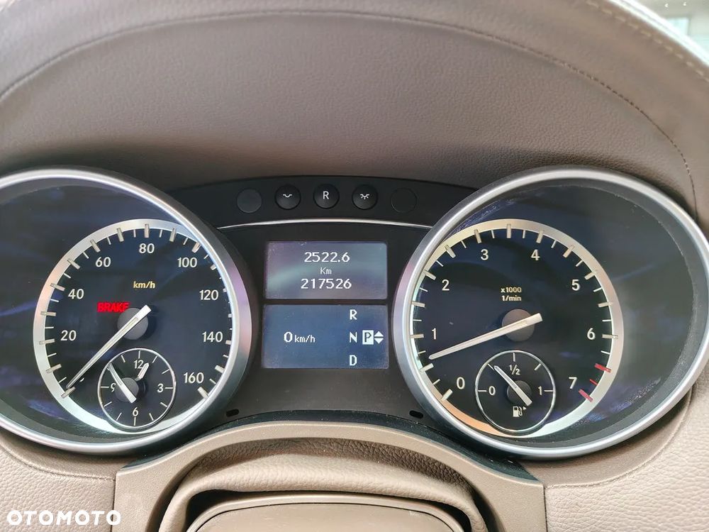 Mercedes-Benz GL 450 4Matic 7G-TRONIC - 16