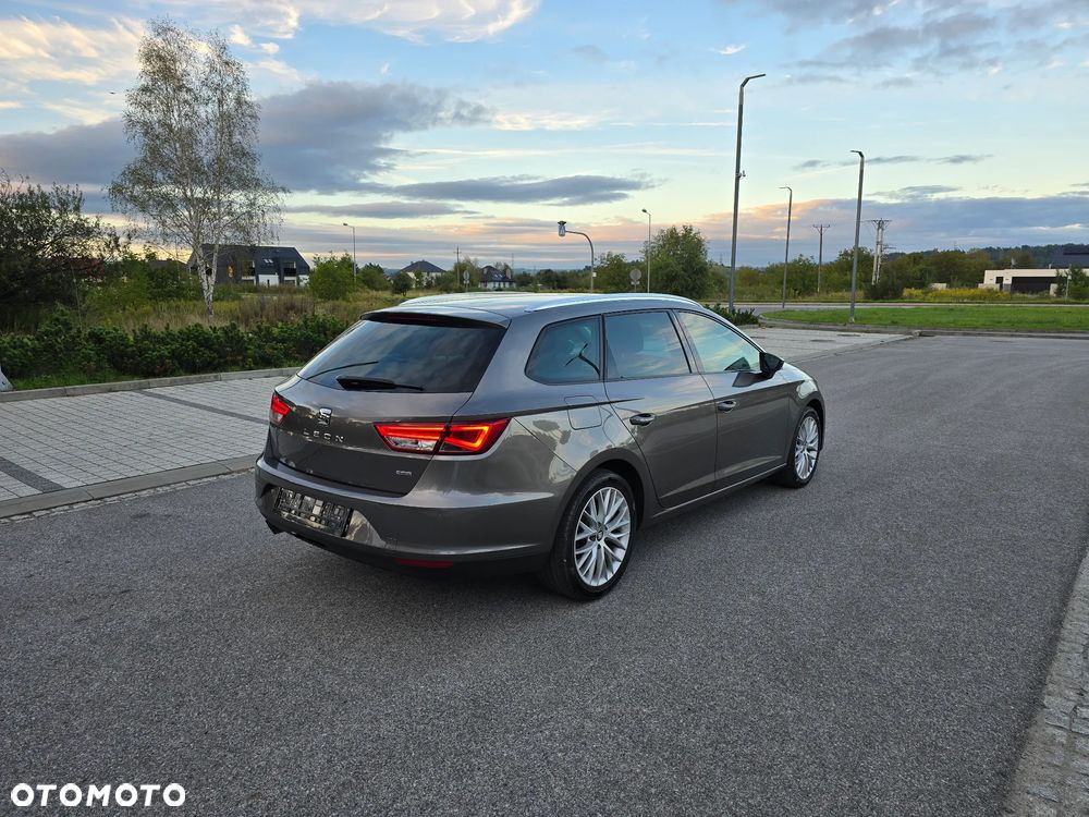 Seat Leon 1.6 TDI Style S&S 4Drive - 24