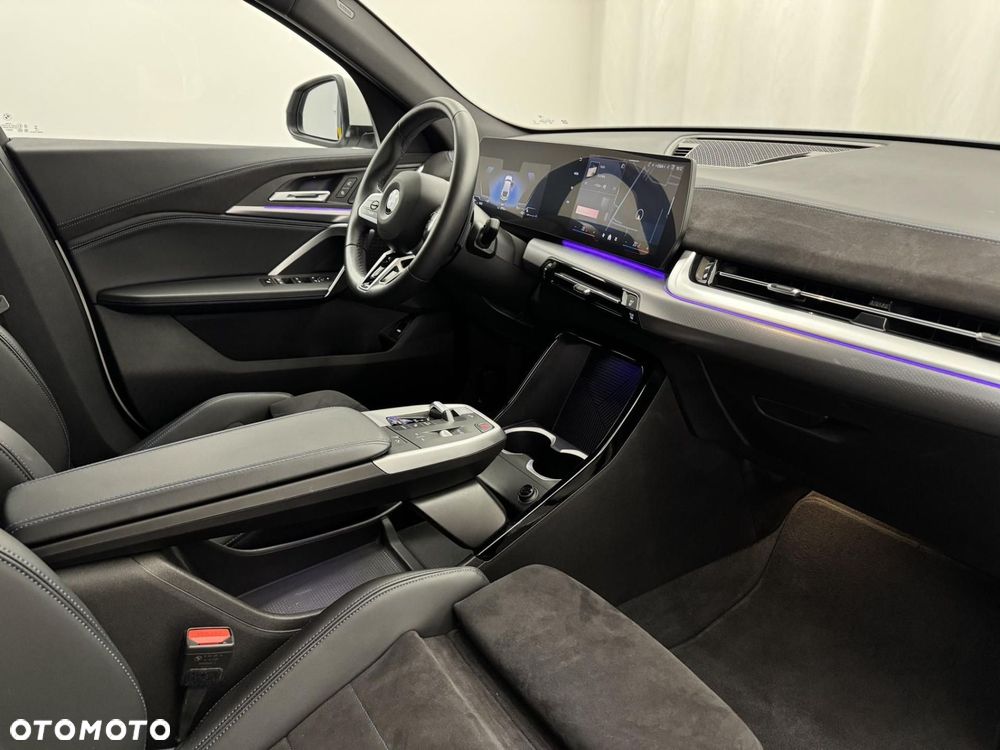BMW X2 - 21