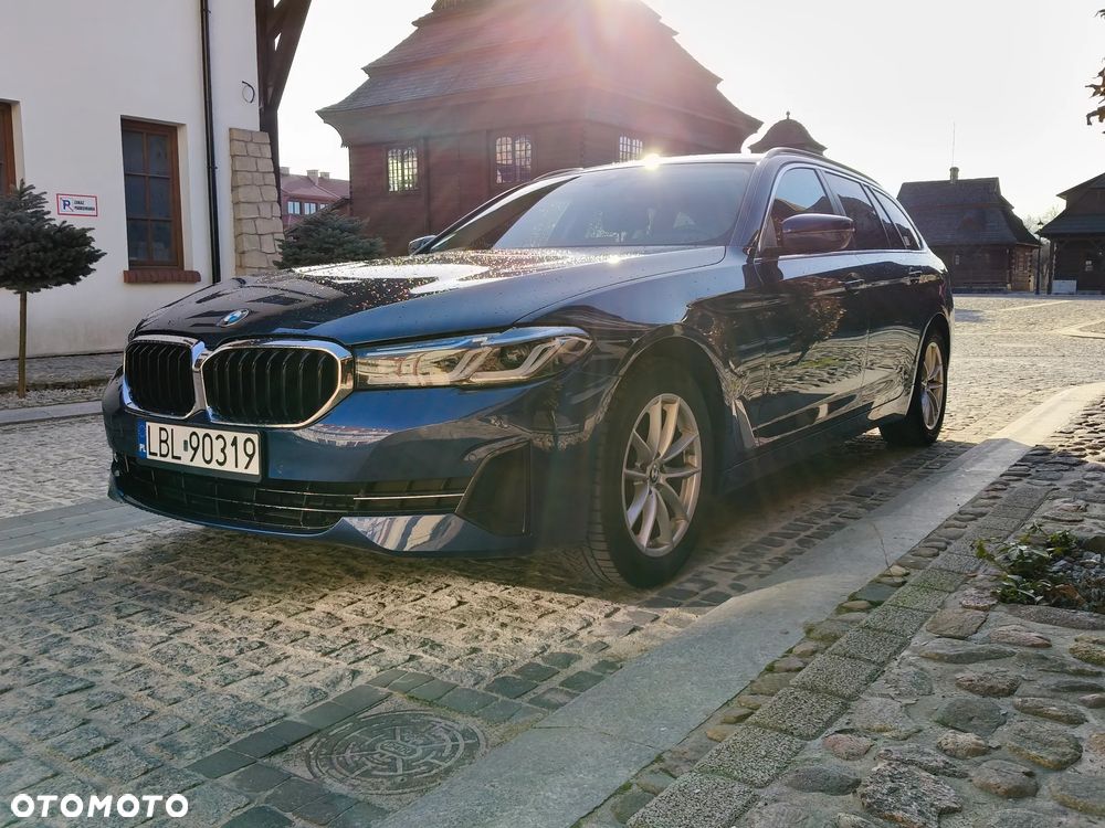 BMW Seria 5 520d xDrive Luxury Line sport - 8