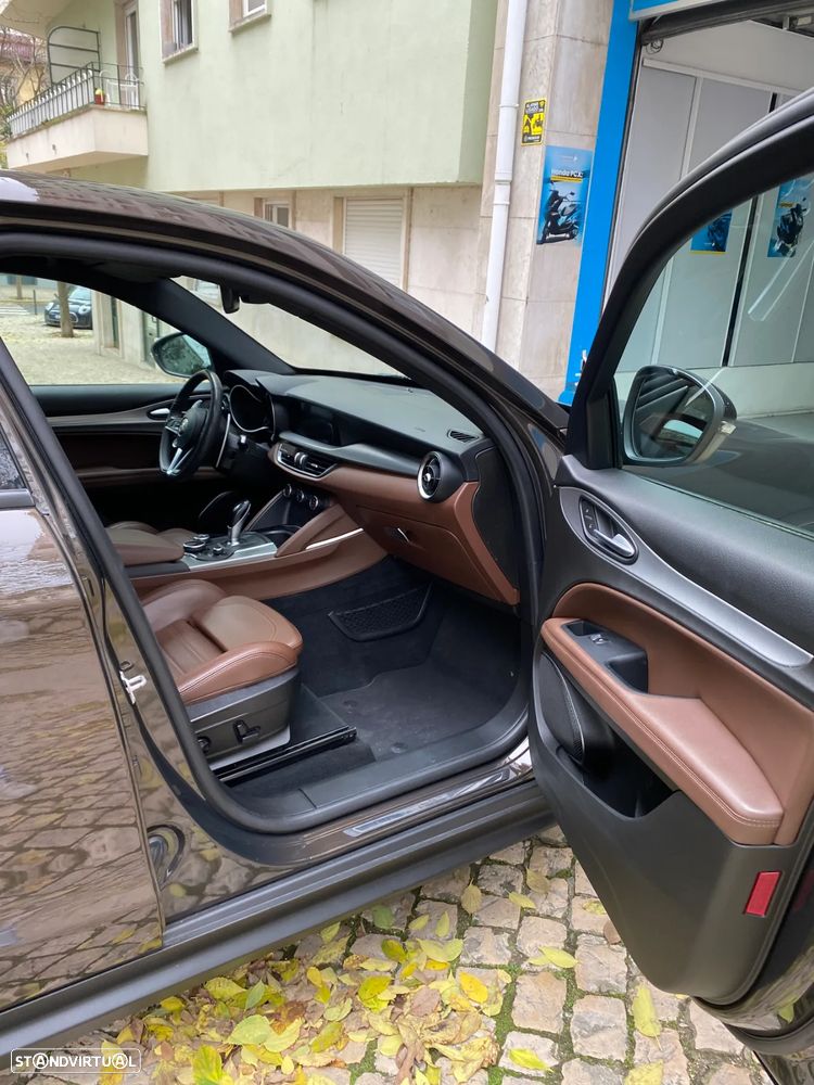 Alfa Romeo Stelvio 2.2 D Super AT8 Q4 - 7