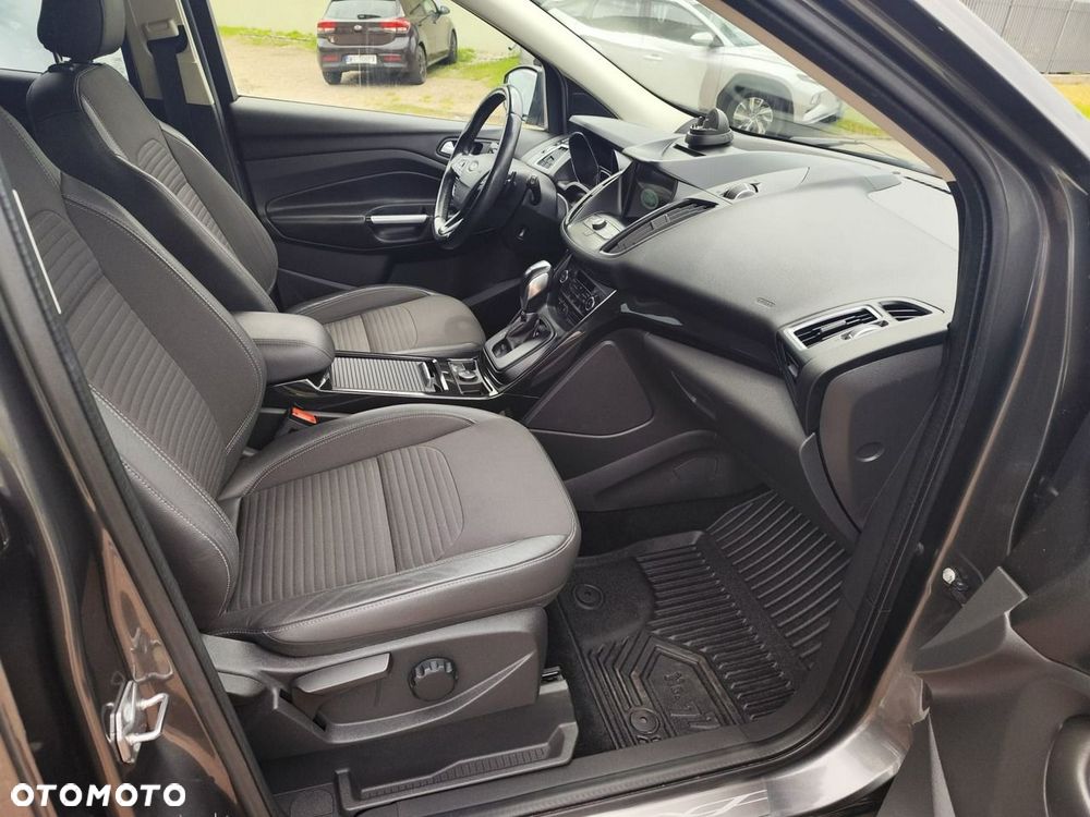 Ford Kuga 1.5 EcoBoost 4x4 Titanium - 13