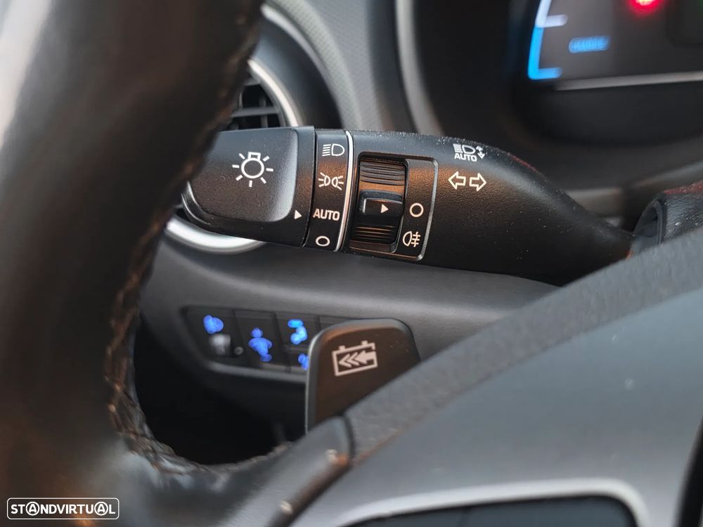 Hyundai Kauai - 12