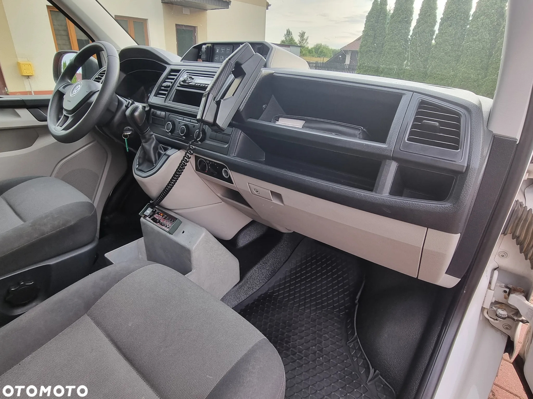 Volkswagen Transporter - 13