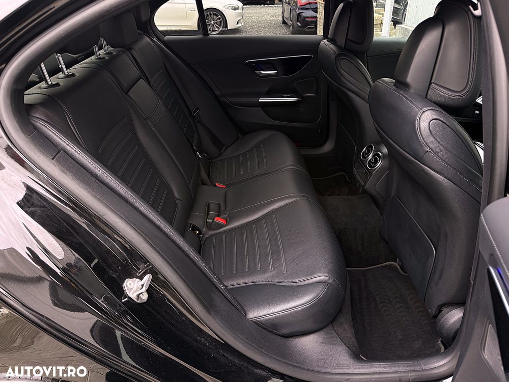 Mercedes-Benz C 220 d 9G-TRONIC AMG Line - 25