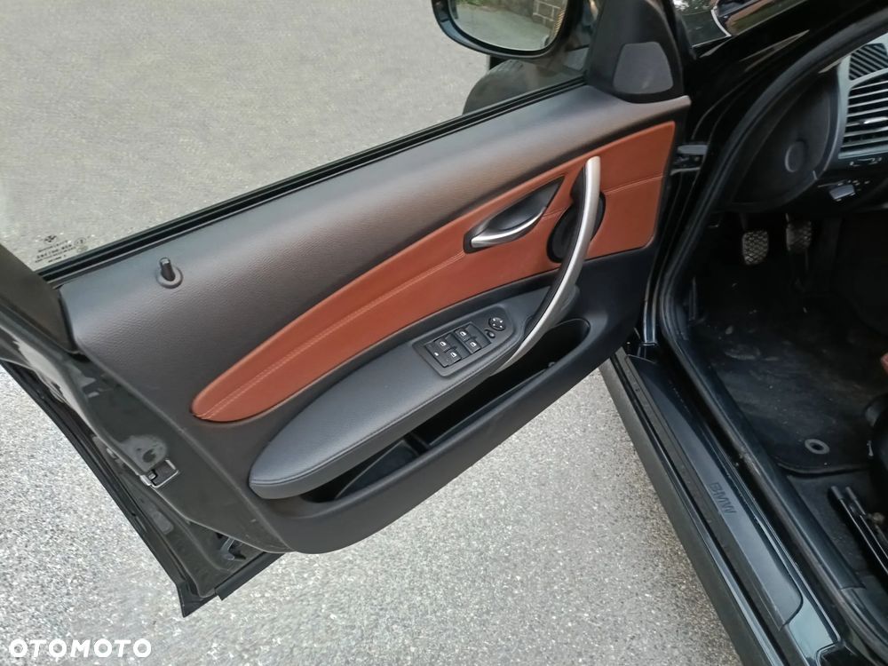 BMW Seria 1 118i - 20