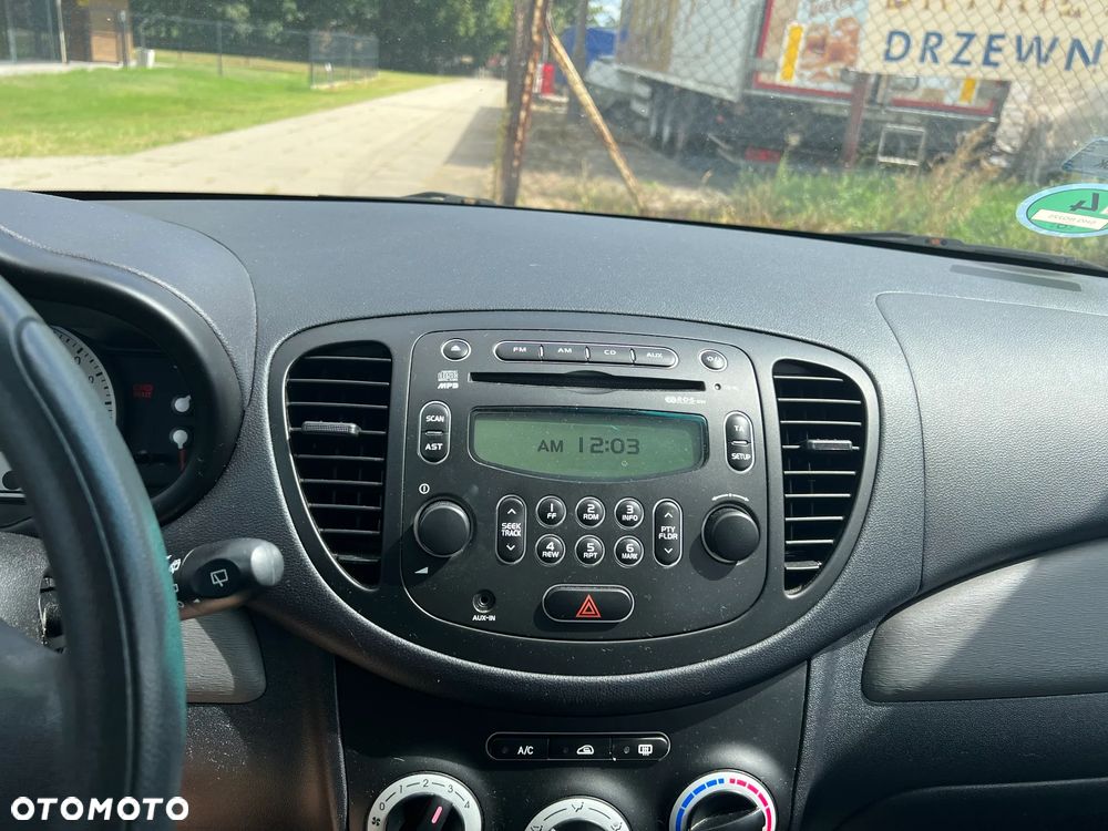 Hyundai i10 1.1 - 7