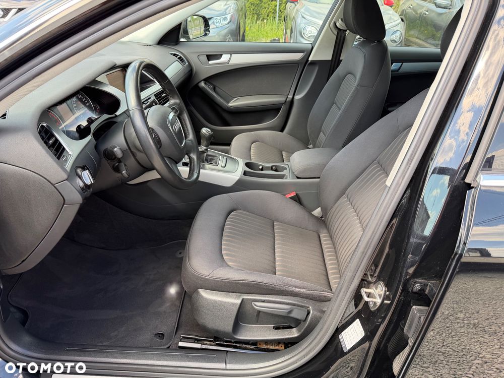 Audi A4 Limousine 2.0 TDI DPF Ambiente - 26