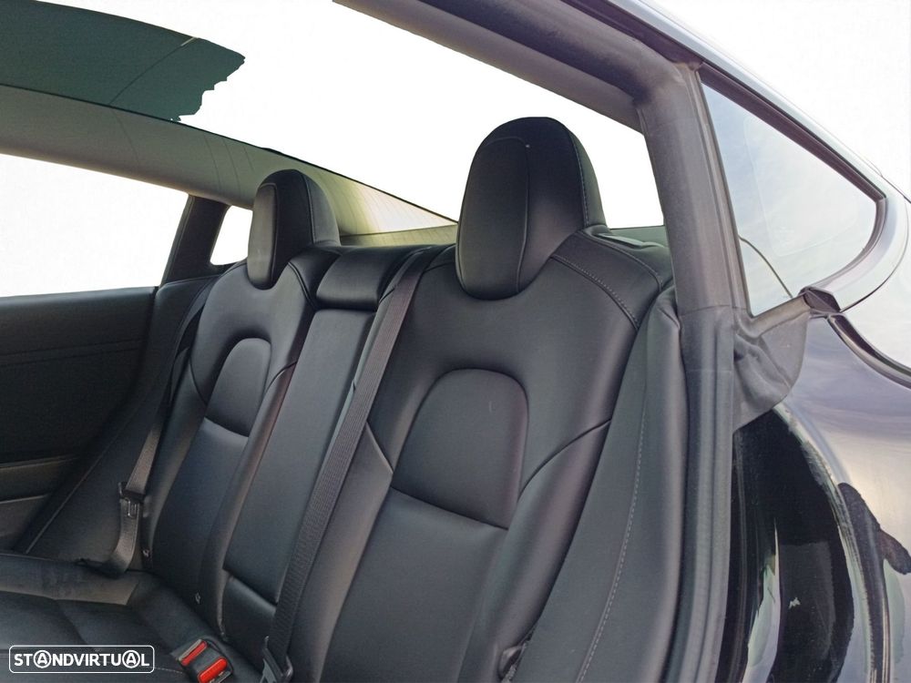 Tesla Model 3 Long Range Tração Integral Premium - 29