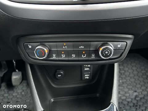 Opel Crossland X - 20
