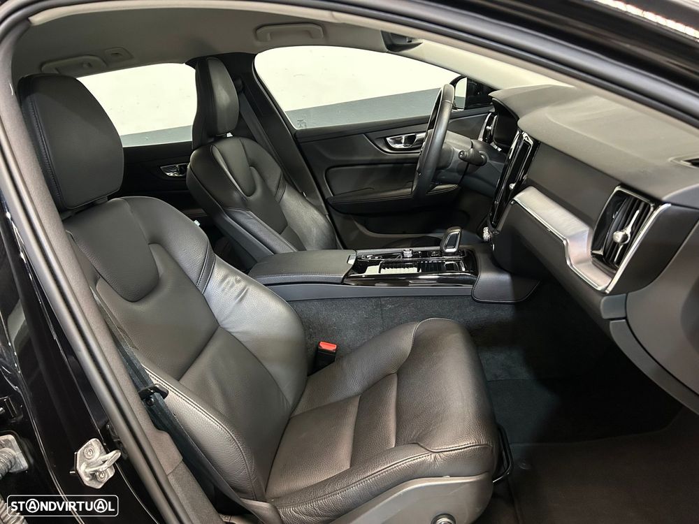 Volvo V60 2.0 T6 AWD TE Inscription Expression - 18