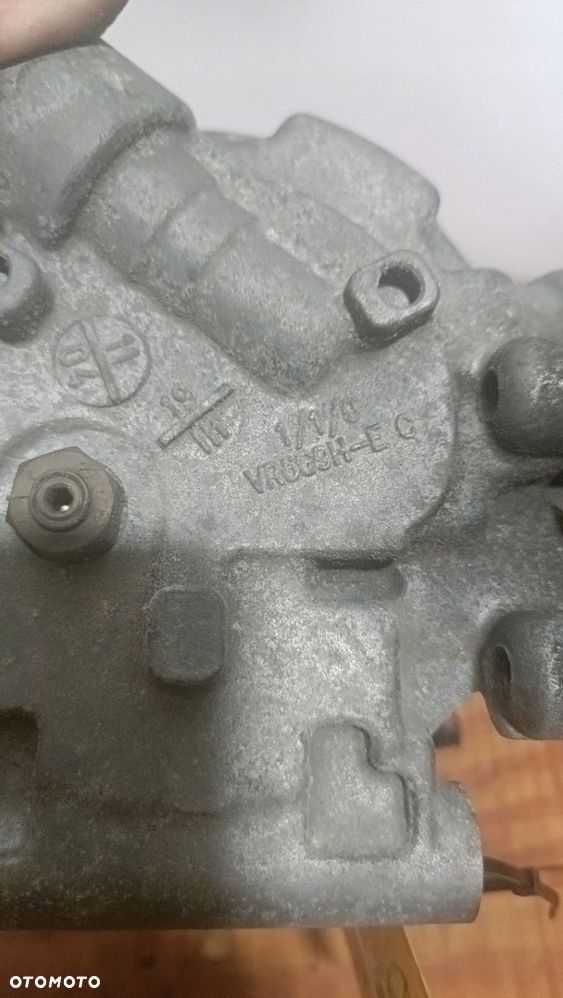 FORD FOCUS MK3 10-19 r. 1,6 l. SPRĘŻARKA kompresor klimatyzacji FOMOCO AV61-19D629-CA * - 4