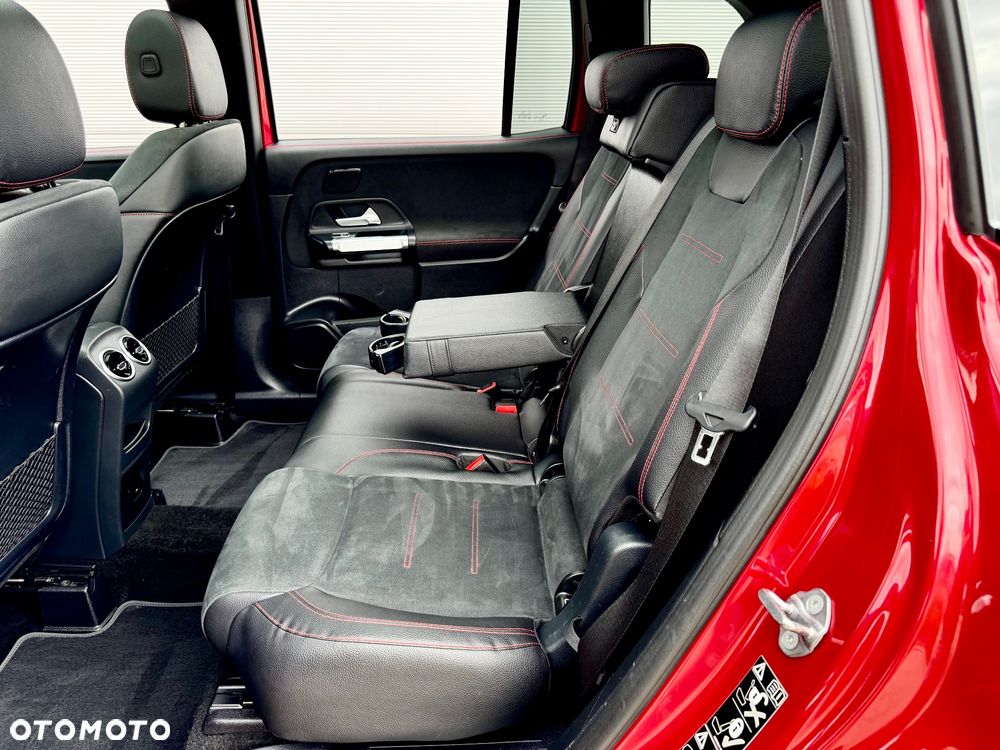 Mercedes-Benz GLB 200 d 8G-DCT AMG Line - 32