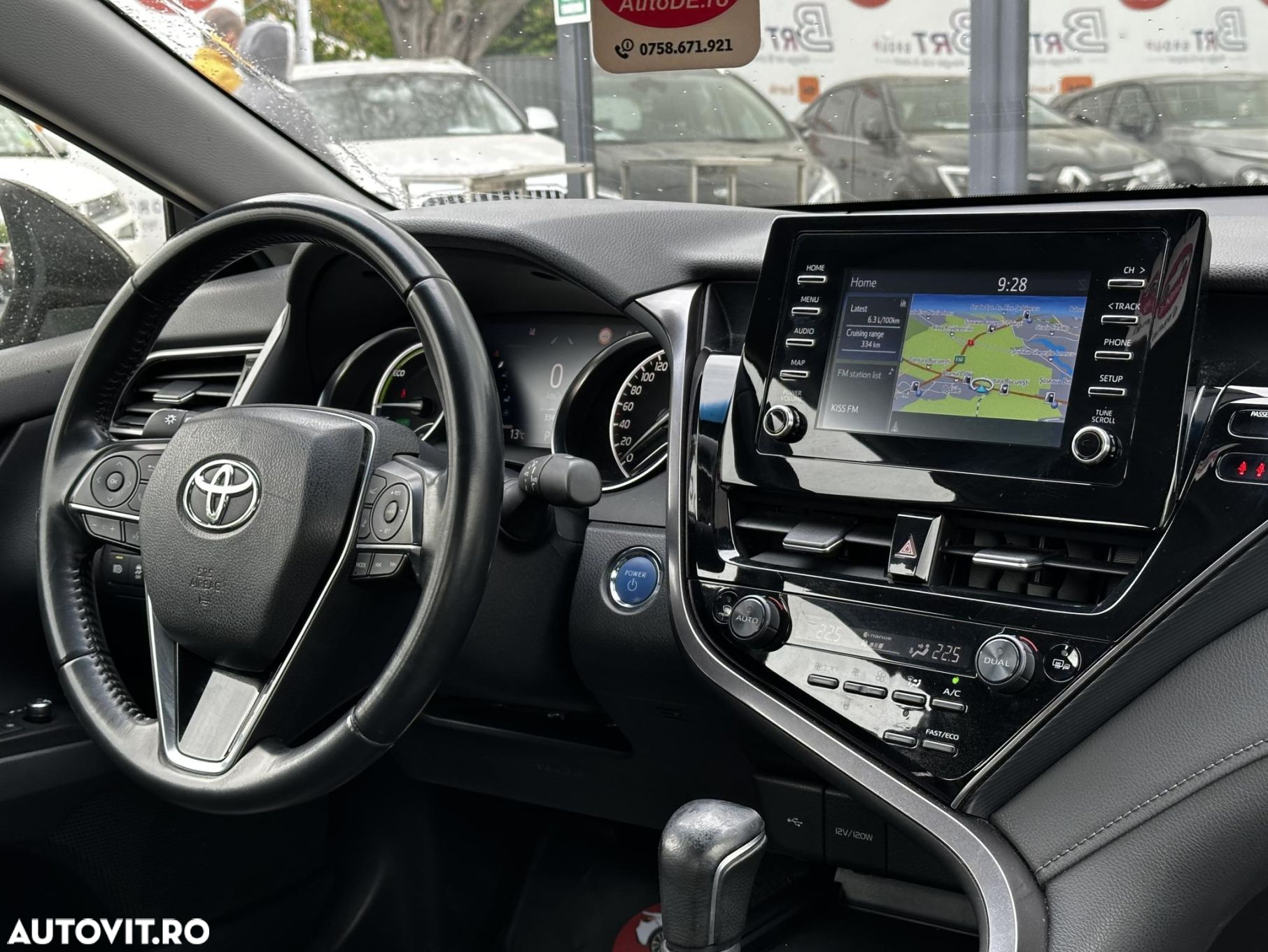 Toyota Camry - 7