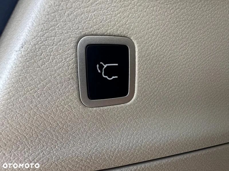 Chrysler Pacifica - 20