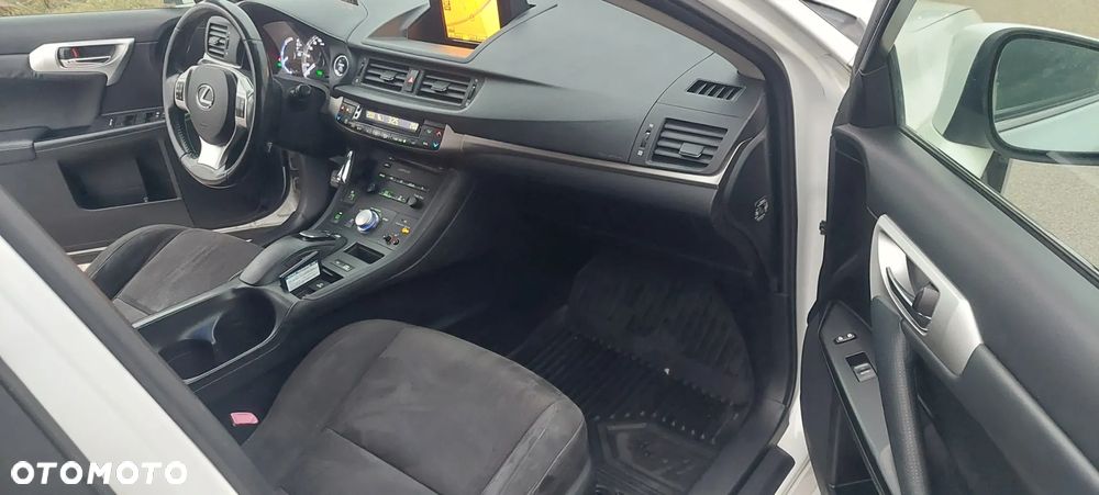 Lexus CT 200h Classic - 22