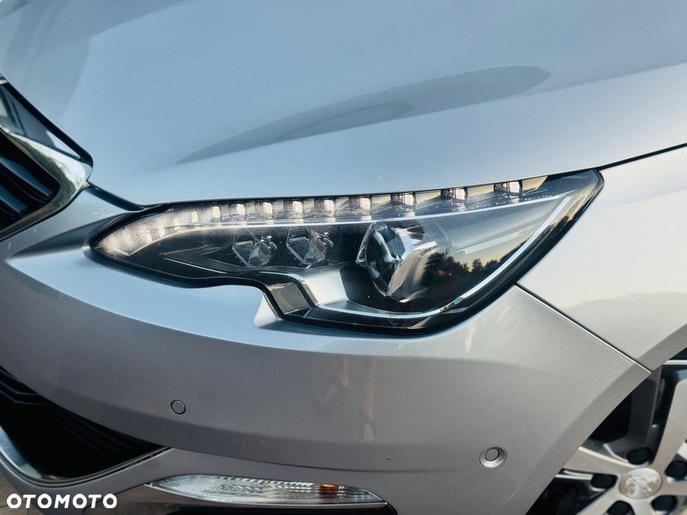 Peugeot 308 BlueHDi 150 Automatik Stop & Start Allure - 32