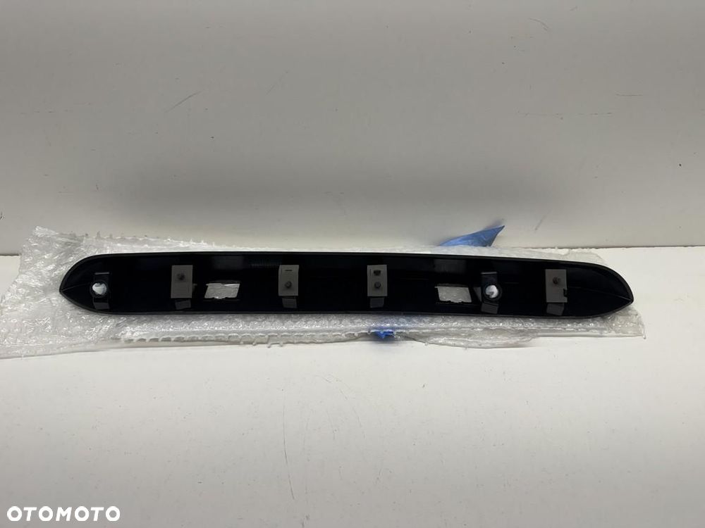 Blenda na klapę tył Mercedes vito 447 A4477400093 - 2