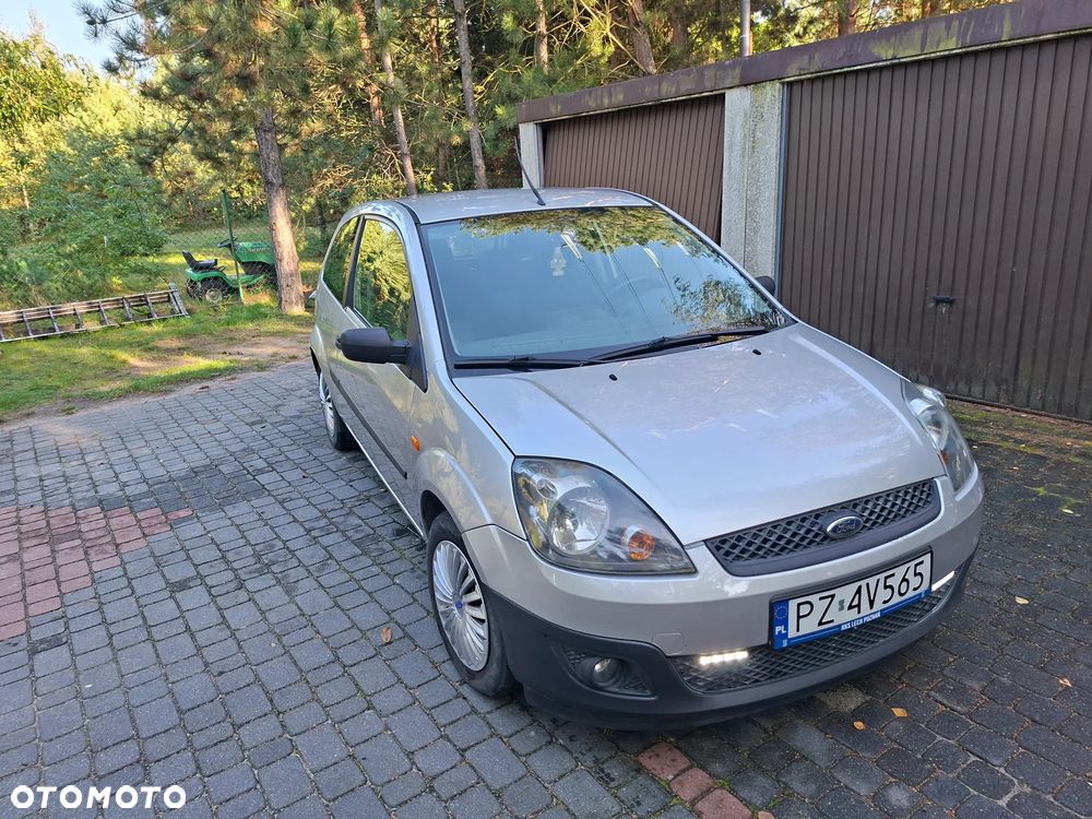 Ford Fiesta 1.3 - 2