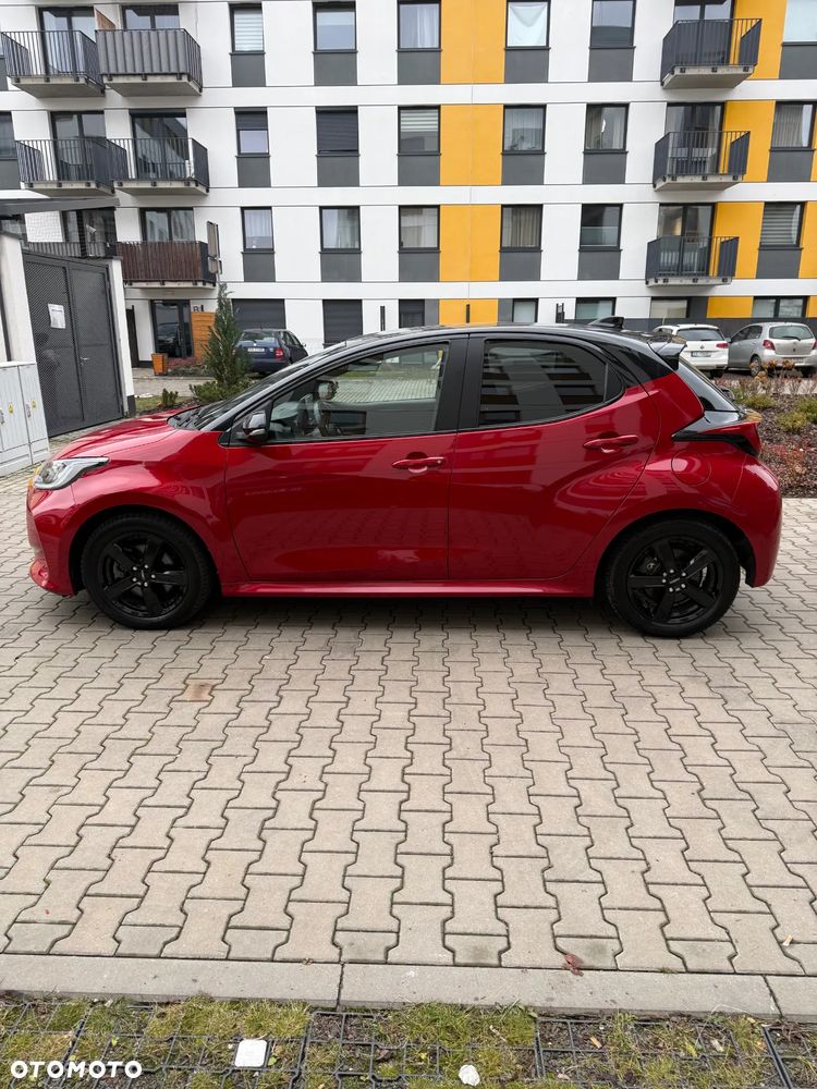 Toyota Yaris Hybrid 1.5 Executive - 11