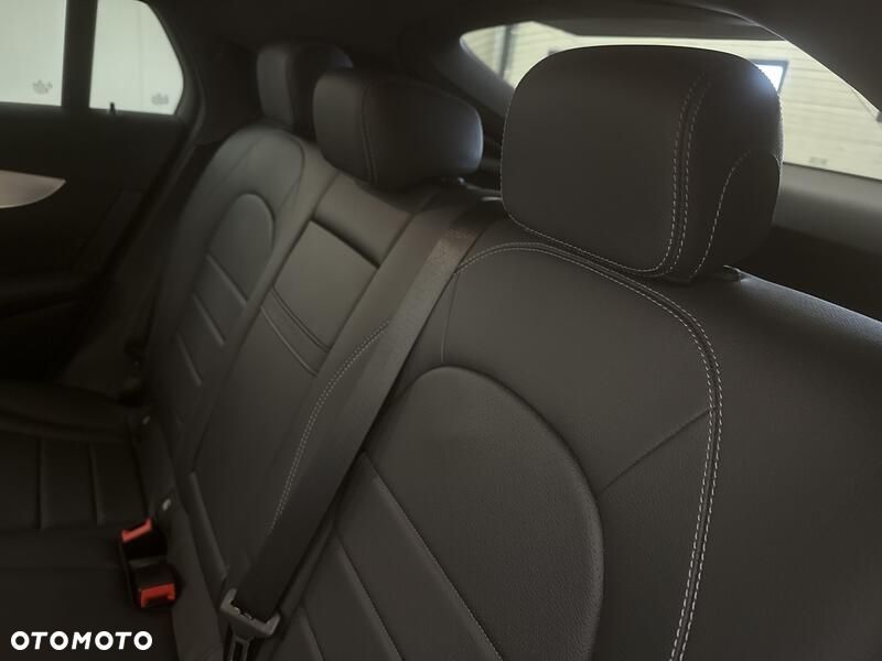 Mercedes-Benz GLC 200 4-Matic - 21