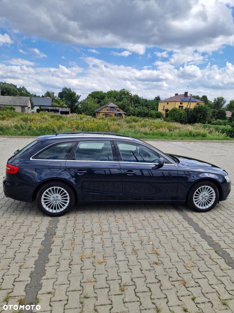 Audi A4 Avant - 4
