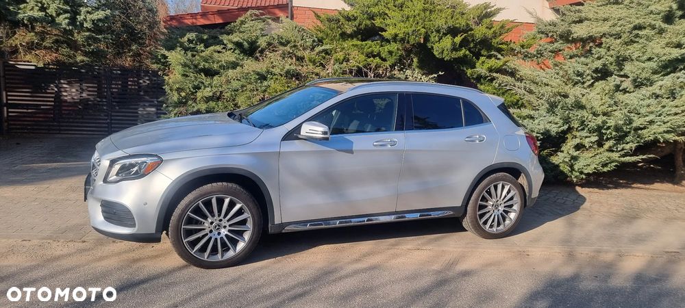 Mercedes-Benz GLA 250 4Matic 7G-DCT AMG Line - 7