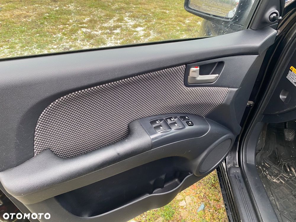 Kia Sportage 2.0 2WD Cup - 16