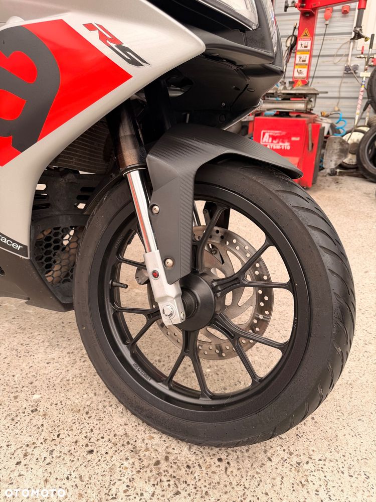 Aprilia RS - 17