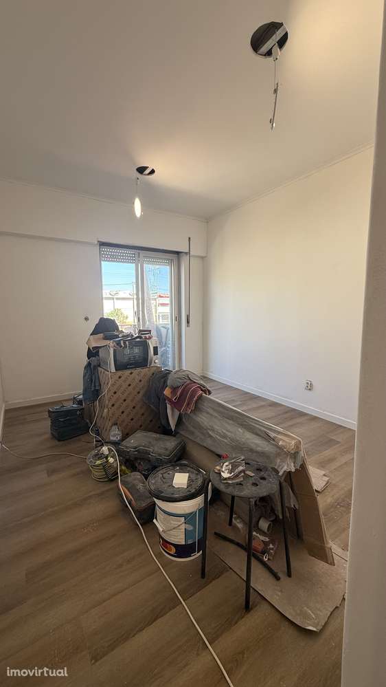 Apartamento T2 com varanda em Odivelas - Grande imagem: 5/6