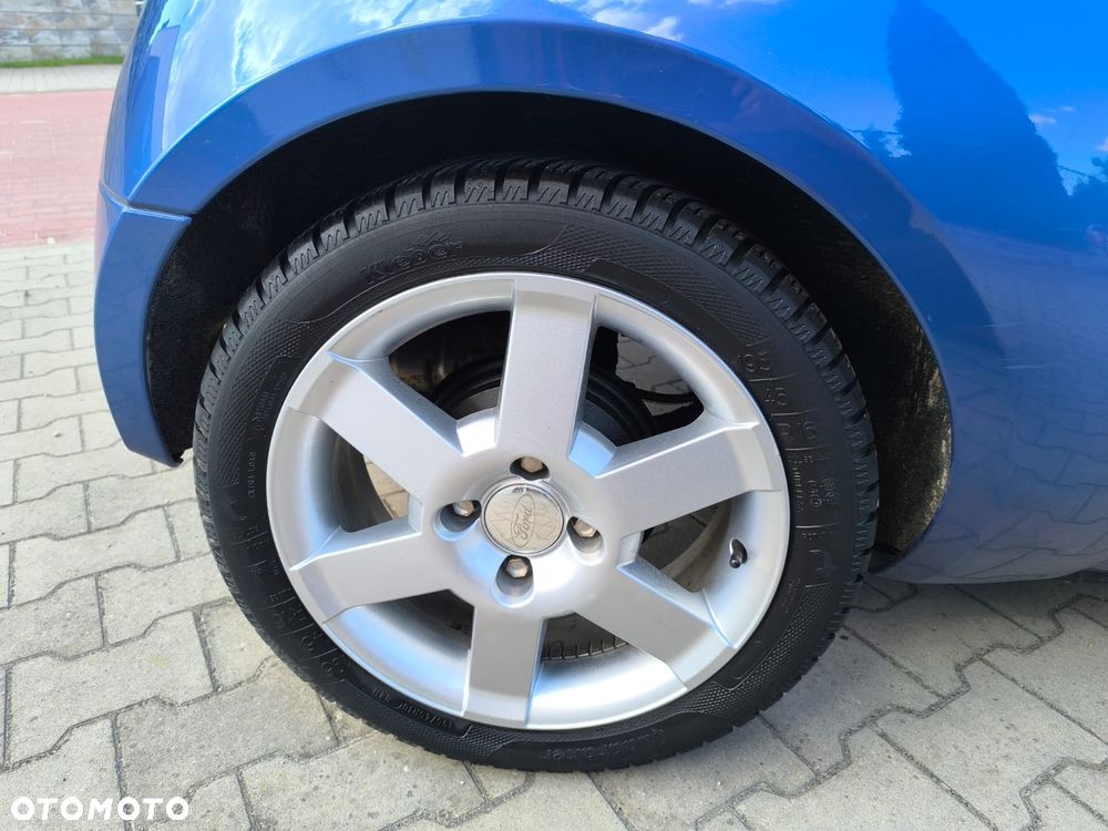 Ford Streetka 1.6 Luxury - 11