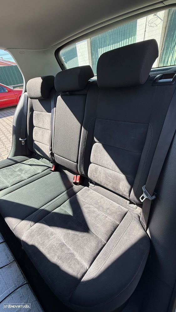VW Golf 1.6 TDi DPF DSG move - 6
