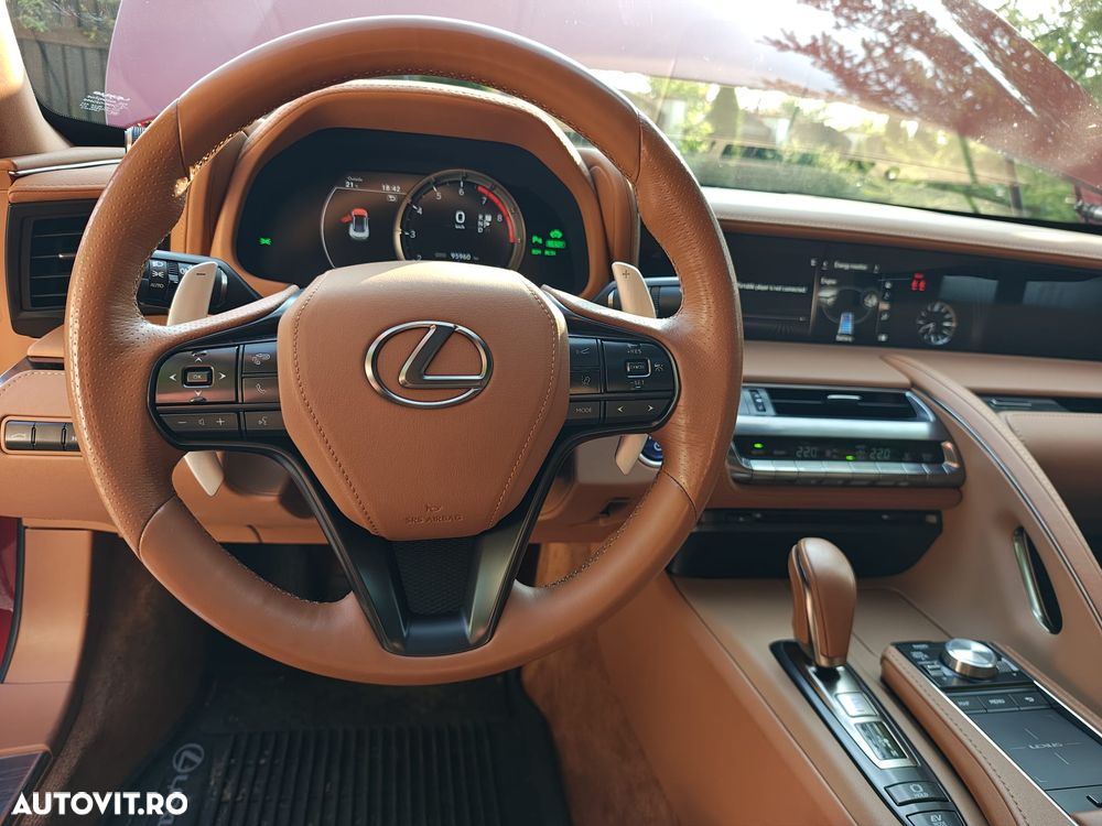 Lexus LC 500h - 17