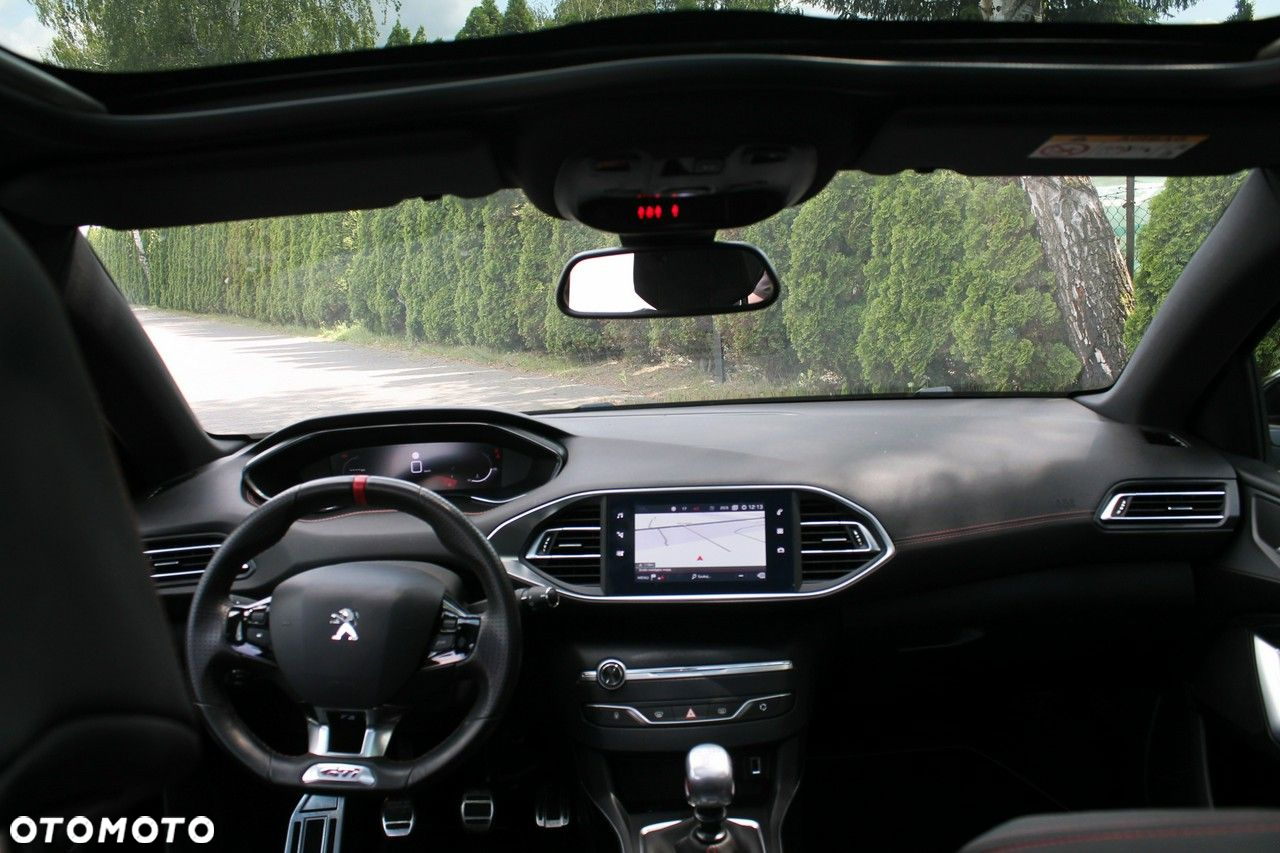 Peugeot 308 - 4