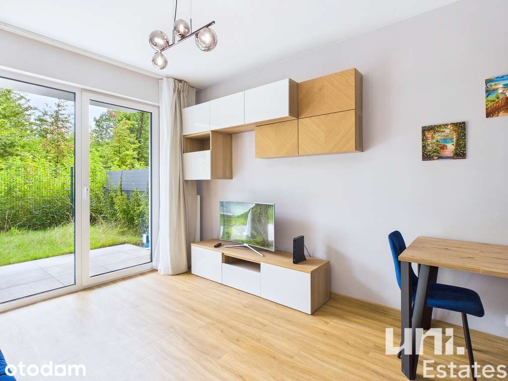 2 pokoje | Ogródek | Włochy| Garaż