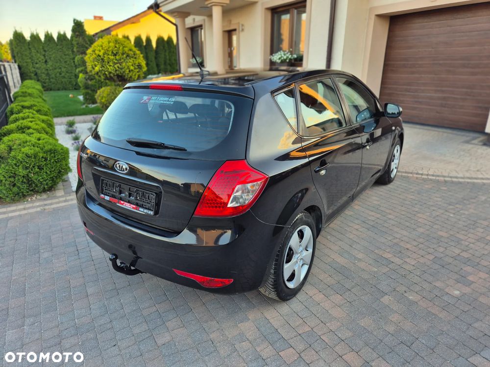 Kia Ceed 1.4 CVVT Edition 7 - 12