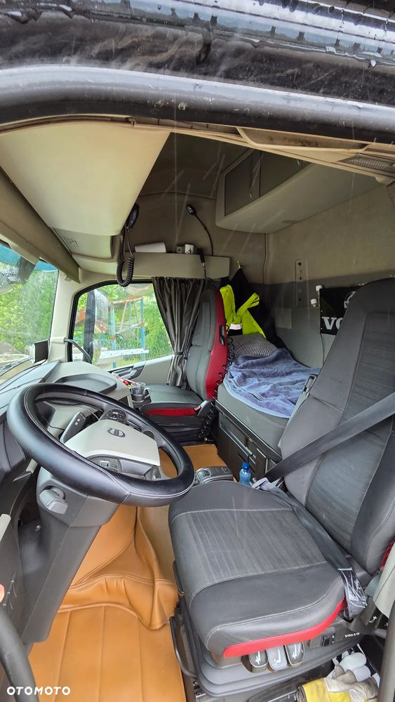Volvo FH - 11