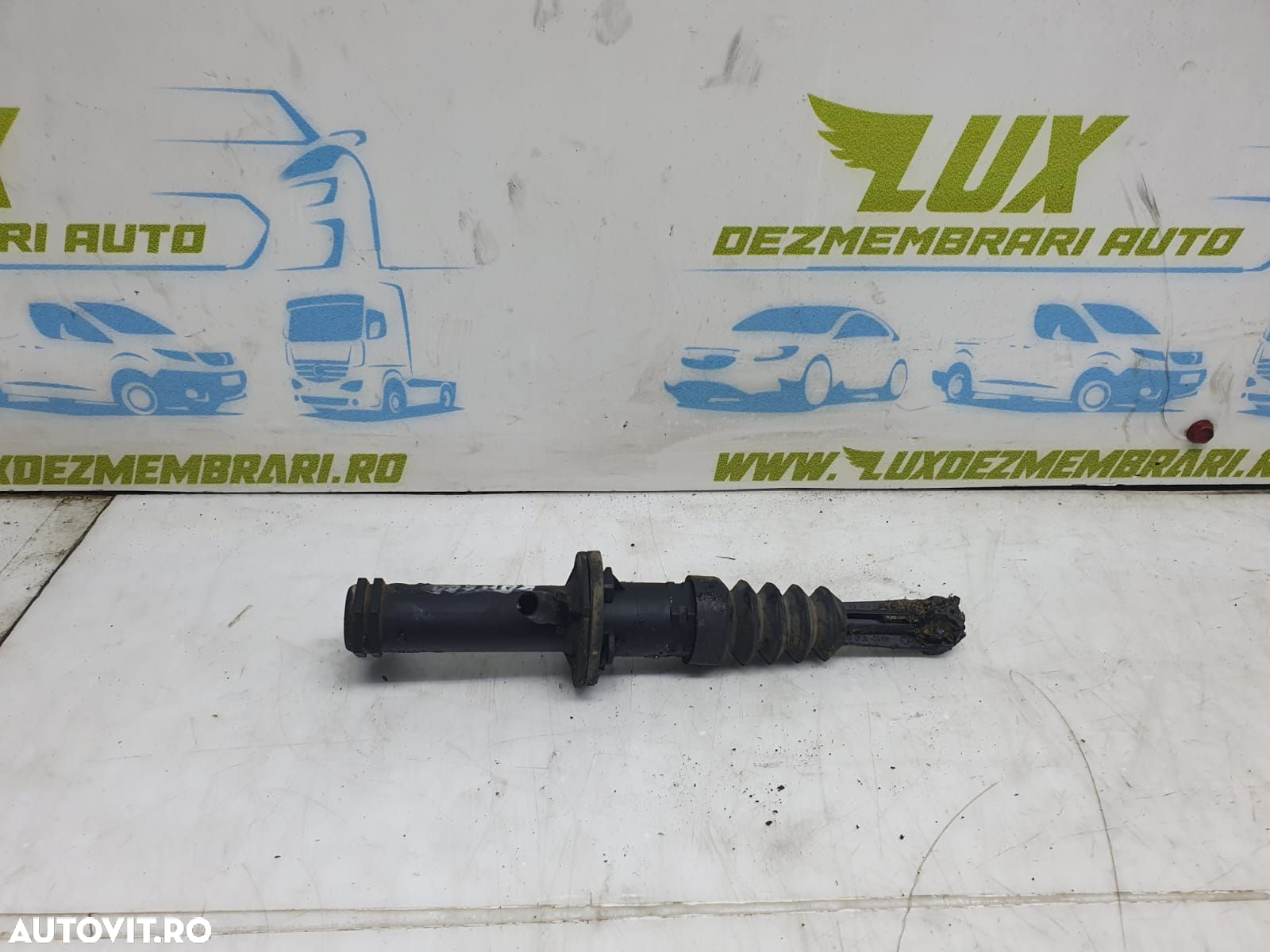 Pompa ambreiaj 306106472r Renault Kangoo 2  [din 2007 pana  2013] - 2