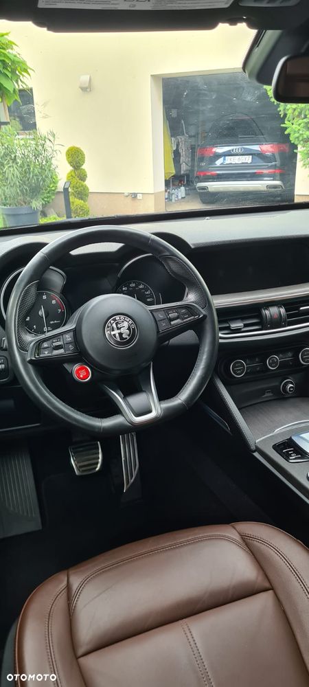 Alfa Romeo Stelvio 2.0 Turbo TI Q4 - 28