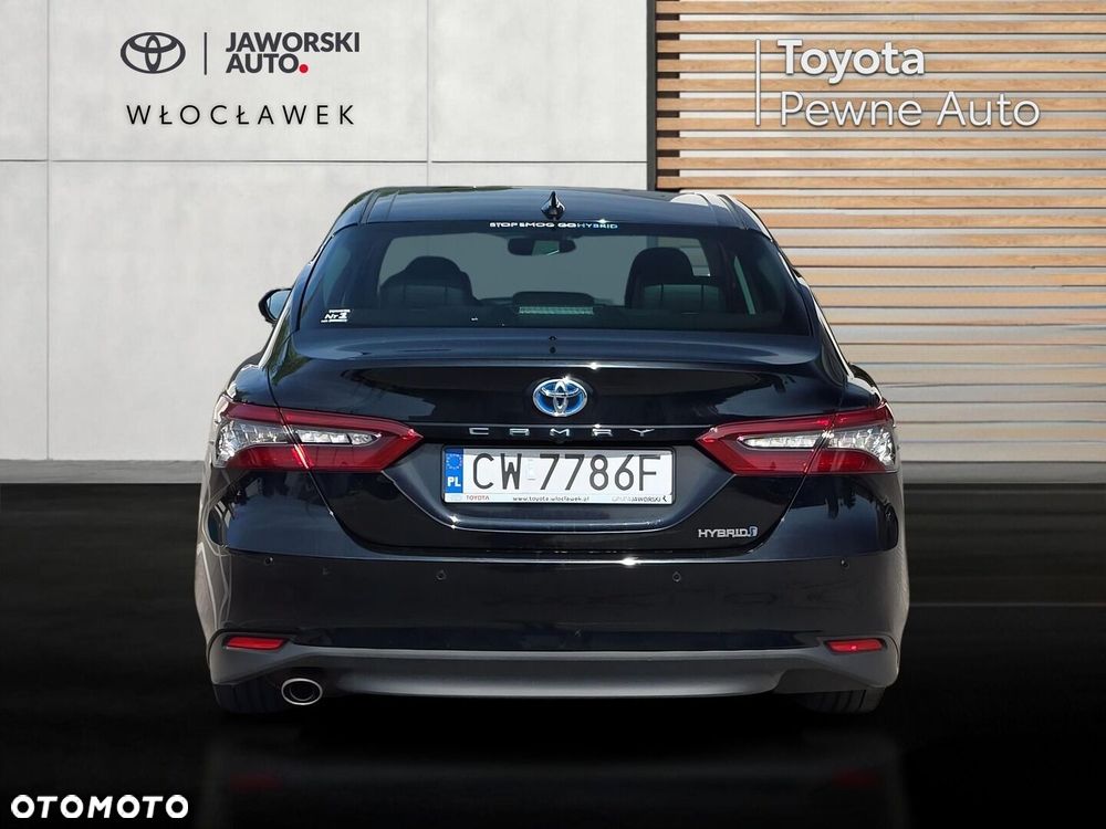 Toyota Camry 2.5 Hybrid Executive CVT - 4